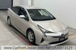 toyota prius 2016 -TOYOTA--Prius ZVW55-8010607---TOYOTA--Prius ZVW55-8010607-