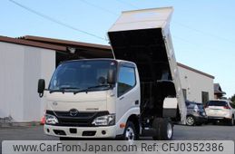 hino dutro 2017 GOO_NET_EXCHANGE_0230013A30241021W002