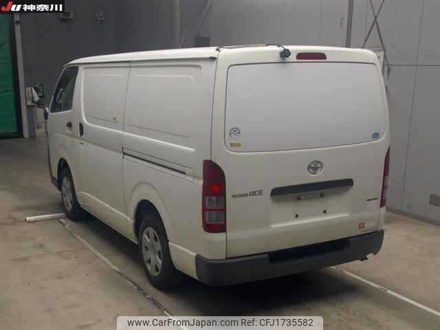 toyota regiusace-van 2013 CFJ1735582 image 2