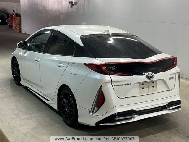 toyota prius-phv 2018 -TOYOTA--Prius PHV ZVW52-3061203---TOYOTA--Prius PHV ZVW52-3061203- image 2