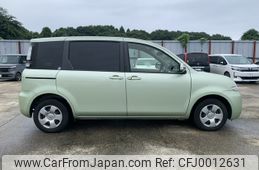 toyota sienta 2013 NIKYO_XE74838