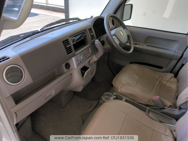 suzuki every-wagon 2012 CFJ1831539 image 2