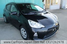 toyota aqua 2013 -TOYOTA--AQUA DAA-NHP10--NHP10-2235558---TOYOTA--AQUA DAA-NHP10--NHP10-2235558-