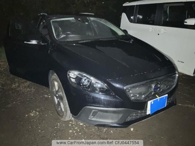 volvo v40 2013 -VOLVO--Volvo V40 DBA-MB5204T--YV1MZ6356E2031023---VOLVO--Volvo V40 DBA-MB5204T--YV1MZ6356E2031023- image 1