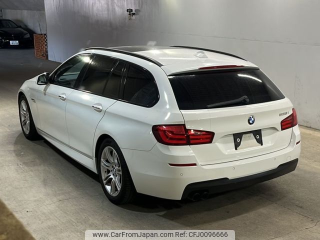 bmw 5-series 2011 -BMW--BMW 5 Series MT25-0C451442---BMW--BMW 5 Series MT25-0C451442- image 2