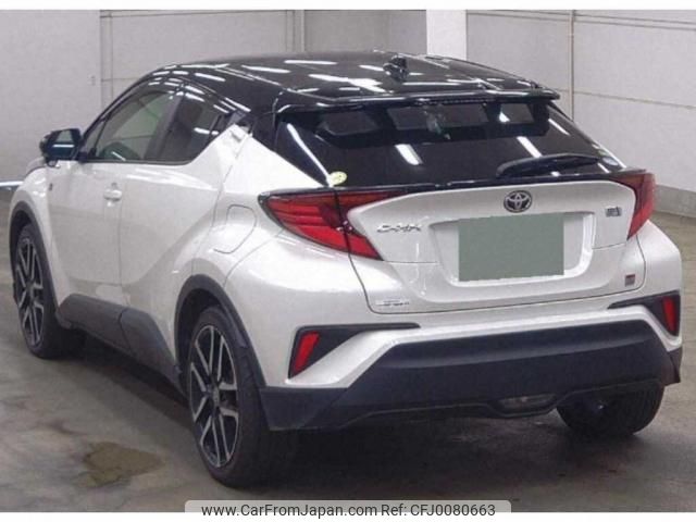 toyota c-hr 2020 quick_quick_6AA-ZYX11_2024025 image 2