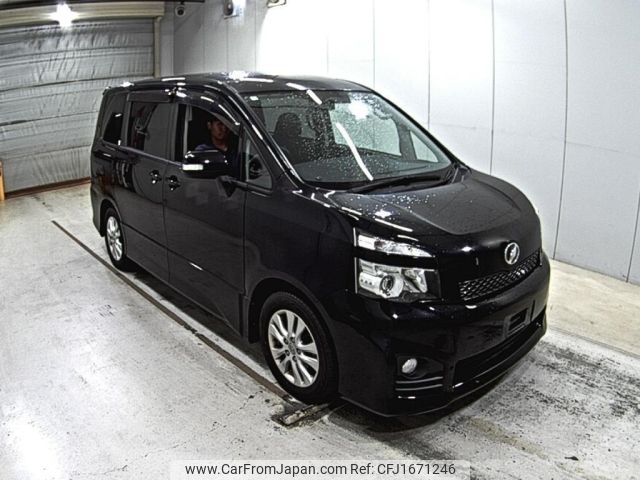 toyota voxy 2010 CFJ1671246 image 1