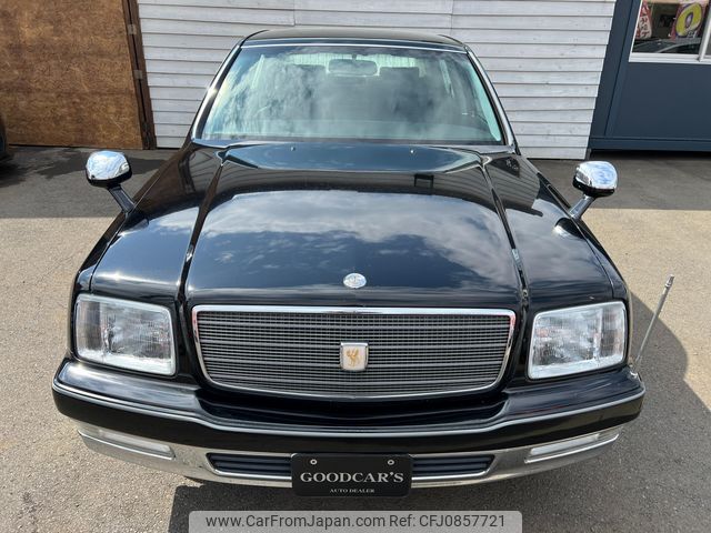 toyota century 1999 a90053bc2f50d63cb3ca289294123581 image 1