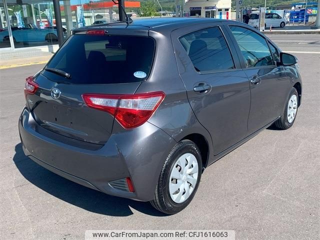 toyota vitz 2019 CFJ1616063 image 2