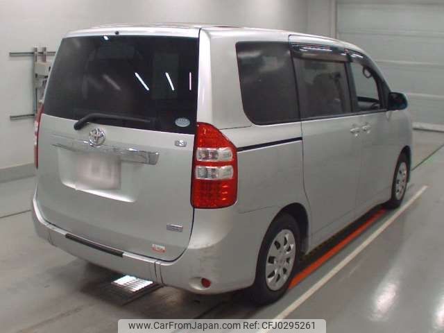 toyota noah 2011 -TOYOTA--Noah DBA-ZRR70Gｶｲ--ZRR70-0433548---TOYOTA--Noah DBA-ZRR70Gｶｲ--ZRR70-0433548- image 2