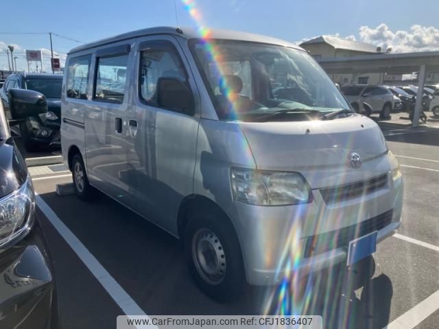 toyota townace-van 2013 CFJ1836407 image 2