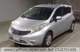 nissan note 2014 -NISSAN 【京都 530は2529】--Note E12-196040---NISSAN 【京都 530は2529】--Note E12-196040-