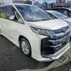 toyota noah 2022 quick_quick_6AA-ZWR90W_0009080 image 1