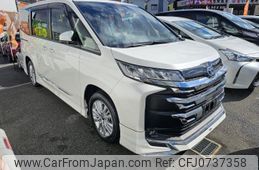 toyota noah 2022 quick_quick_6AA-ZWR90W_0009080