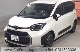 toyota sienta 2024 CFJ1503338