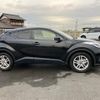 toyota c-hr 2019 quick_quick_6AA-ZYX11_ZYX11-2002504 image 2