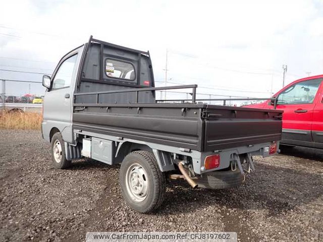 mitsubishi-minicab-truck-1993-1260-car_948a8870-07c0-493c-af08-3652da5cd986