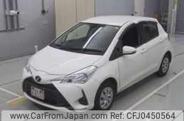 toyota vitz 2017 -TOYOTA--Vitz DBA-KSP130--KSP130-2210242---TOYOTA--Vitz DBA-KSP130--KSP130-2210242-