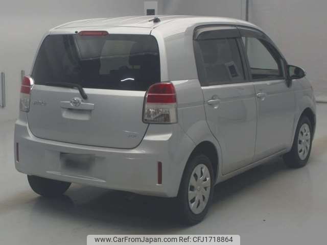 toyota spade 2012 CFJ1718864 image 2