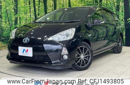 toyota aqua 2012 CFJ1493805