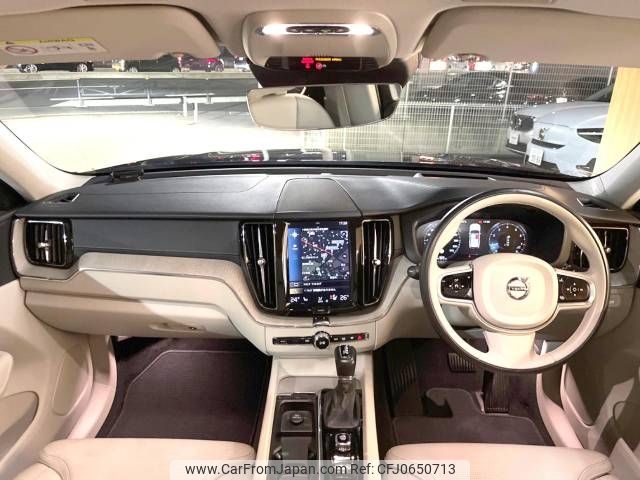 volvo xc60 2018 -VOLVO--Volvo XC60 DBA-UB420XC--YV1UZ10MCJ1071211---VOLVO--Volvo XC60 DBA-UB420XC--YV1UZ10MCJ1071211- image 2