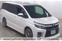 toyota voxy 2014 quick_quick_DBA-ZRR80W_0035106