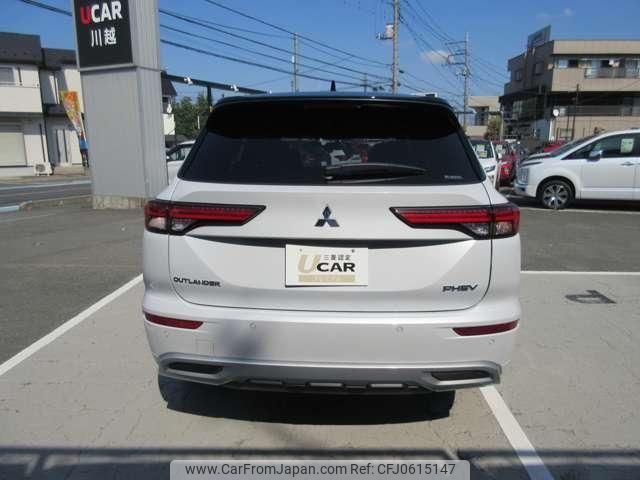 mitsubishi outlander-phev 2023 quick_quick_5LA-GN0W_GN0W-0304443 image 2