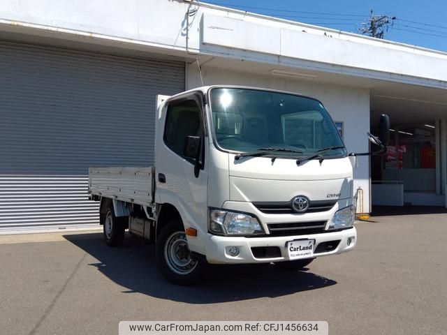 toyota dyna-truck 2017 GOO_NET_EXCHANGE_9030137A30250721W001 image 2