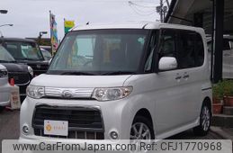 daihatsu tanto 2011 CFJ1770968