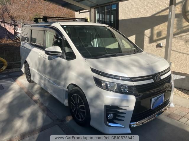 toyota voxy 2014 -TOYOTA--Voxy DBA-ZRR80W--ZRR80-0089557---TOYOTA--Voxy DBA-ZRR80W--ZRR80-0089557- image 1