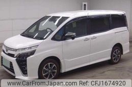 toyota voxy 2021 CFJ1674920