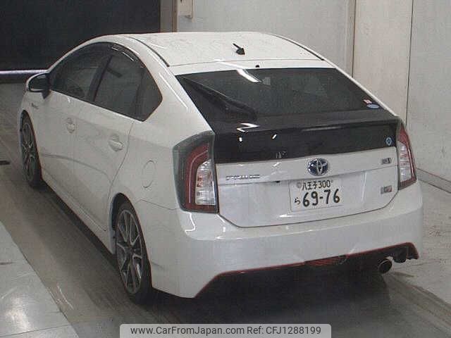 toyota prius 2013 -TOYOTA 【八王子 300ﾗ6976】--Prius ZVW30-5680460---TOYOTA 【八王子 300ﾗ6976】--Prius ZVW30-5680460- image 2