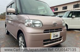 daihatsu tanto 2011 GOO_JP_700090373030241211005