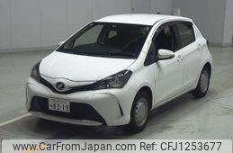 toyota vitz 2015 -TOYOTA 【松本 501ﾇ8319】--Vitz DBA-KSP130--KSP130-2145352---TOYOTA 【松本 501ﾇ8319】--Vitz DBA-KSP130--KSP130-2145352-