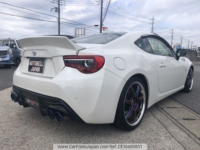 toyota 86 2017 -TOYOTA--86 DBA-ZN6--ZN6-082457---TOYOTA--86 DBA-ZN6--ZN6-082457- image 2