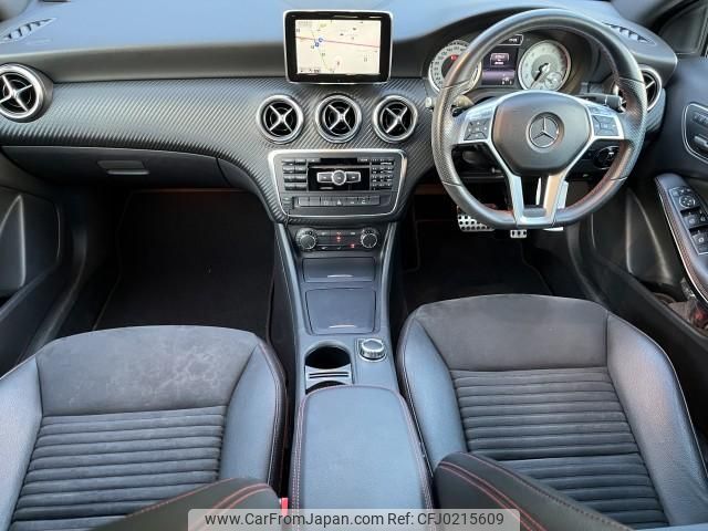 mercedes-benz a-class 2013 quick_quick_DBA-176042_WDD1760422J158356 image 2