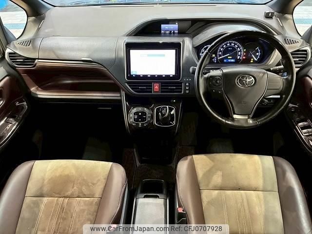 toyota esquire 2018 CFJ0707928 image 2