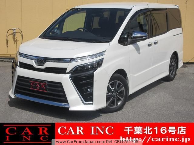 toyota voxy 2018 CFJ1751705 image 1