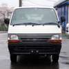 toyota hiace-van 2002 19110911 image 2