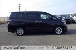 toyota vellfire 2008 NIKYO_QE74367