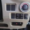 daihatsu cast 2020 quick_quick_5BA-LA250S_LA250S-0199646 image 11