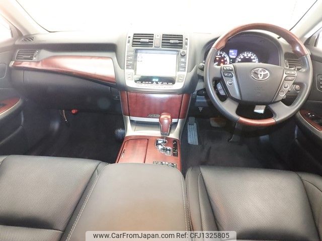 toyota crown-majesta 2009 -TOYOTA--Crown Majesta DBA-URS206--URS206-1002713---TOYOTA--Crown Majesta DBA-URS206--URS206-1002713- image 2