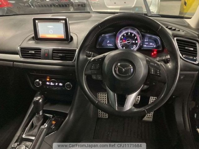 mazda axela 2013 NIKYO_KY45160 image 1