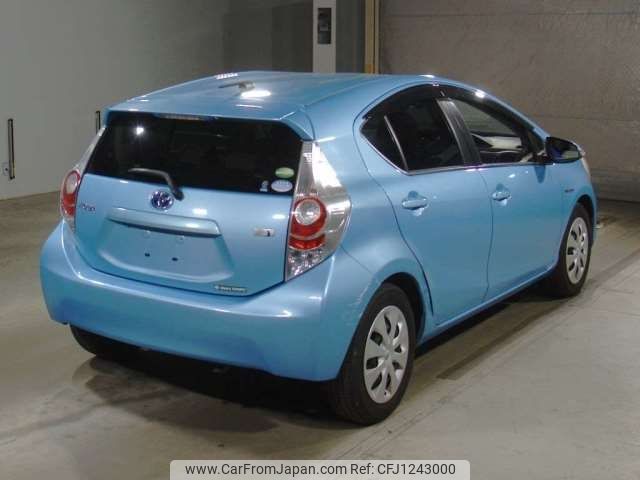 toyota aqua 2012 -TOYOTA--AQUA DAA-NHP10--NHP10-2050702---TOYOTA--AQUA DAA-NHP10--NHP10-2050702- image 2