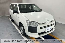 mazda familia-van 2019 CMATCH_U00047608373