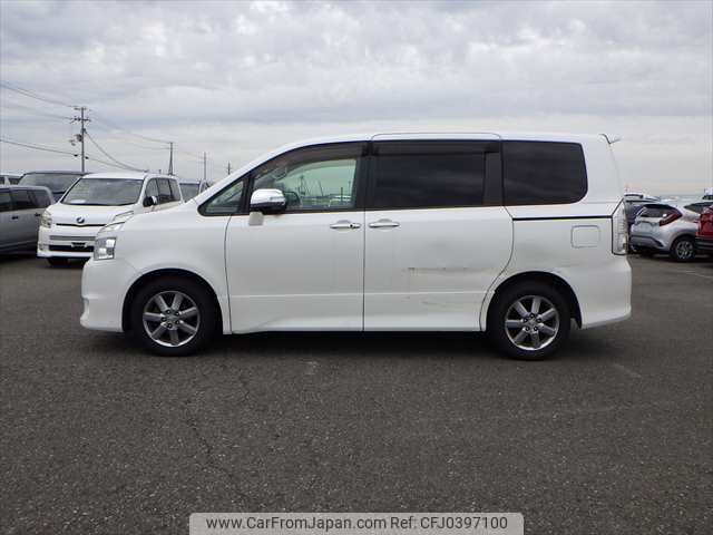 toyota voxy 2009 NIKYO_SK90001 image 2