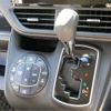 toyota noah 2016 -TOYOTA 【岐阜 504ｻ3778】--Noah DBA-ZRR80G--ZRR80G-0243584---TOYOTA 【岐阜 504ｻ3778】--Noah DBA-ZRR80G--ZRR80G-0243584- image 29