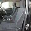 toyota land-cruiser-prado 2018 23940513 image 40