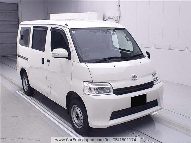 toyota townace-van 2022 CFJ1801174 image 1