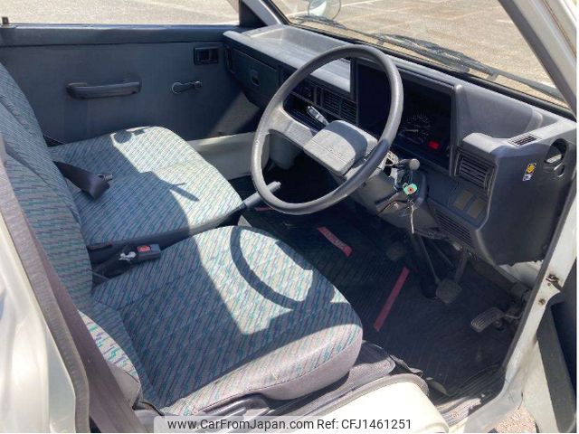 toyota townace-truck 1996 NIKYO_HB44782 image 2
